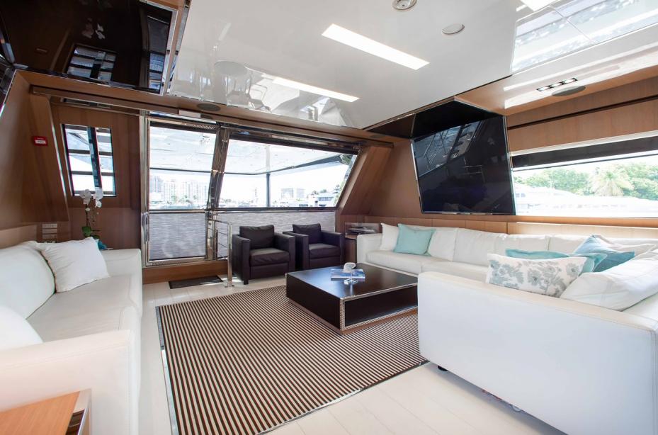 yacht Chop Chop