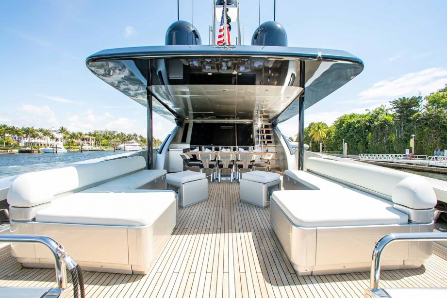 yacht Chop Chop