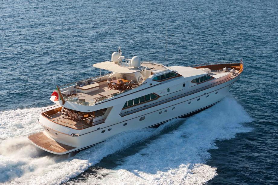 yacht Disco Volante