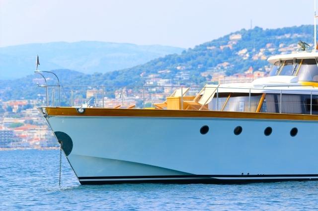 yacht Betti Lazuri