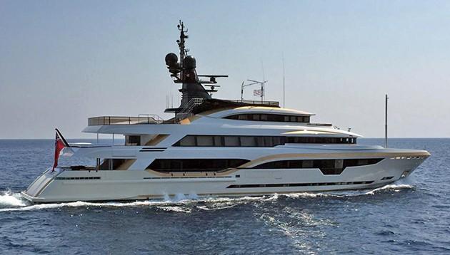 yacht Taiba