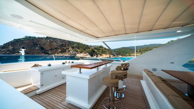yacht Freeday