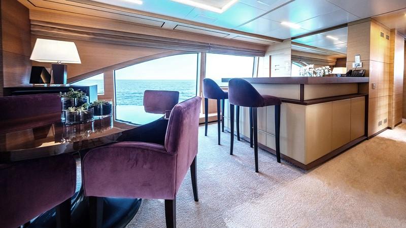 yacht Freeday