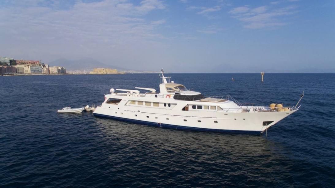 yacht India