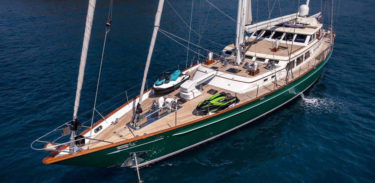 yacht Galileo