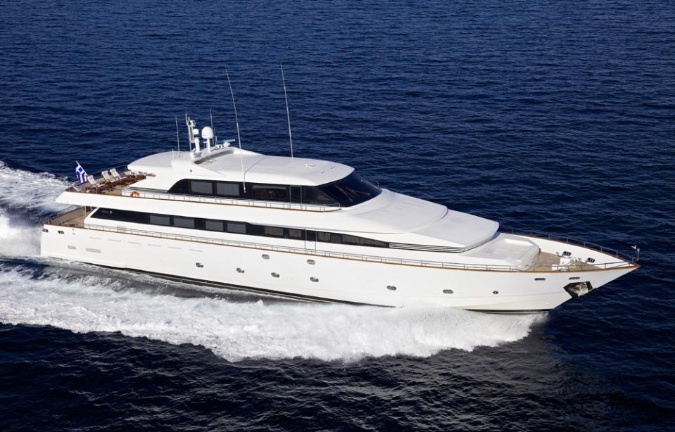 yacht Let it Be