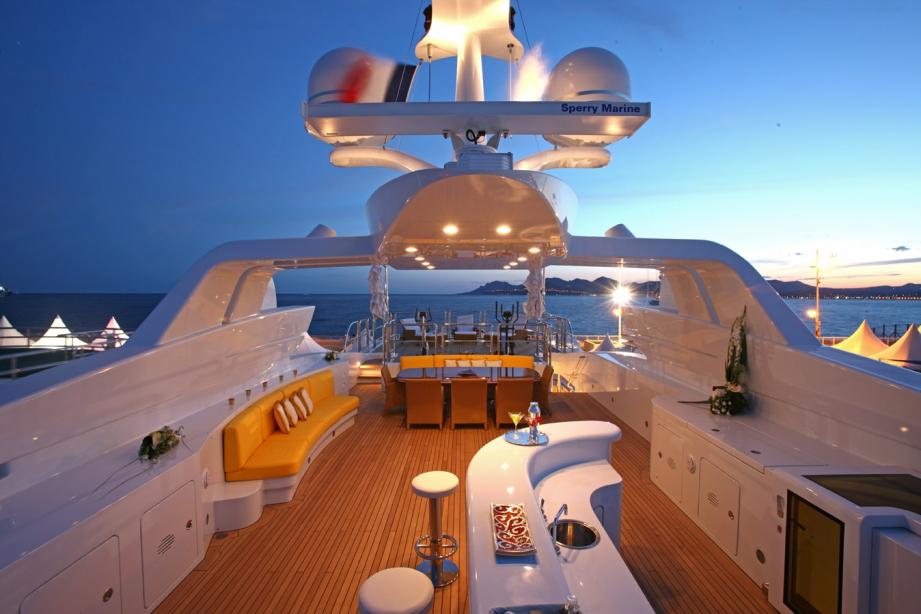 yacht Platinum