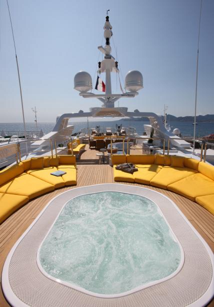 yacht Platinum