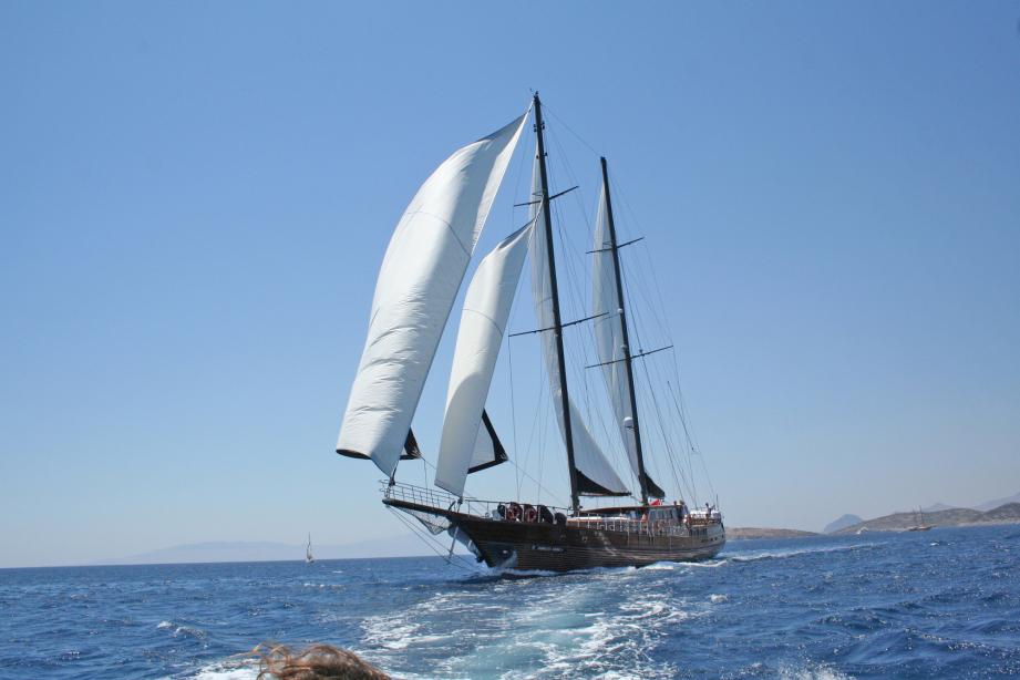 yacht Princess Karia II