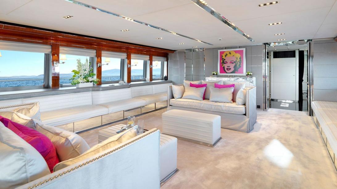 yacht Bliss