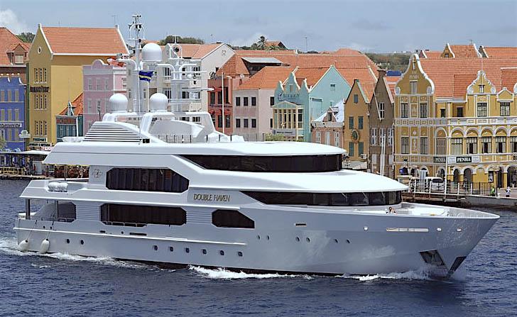yacht Double Haven