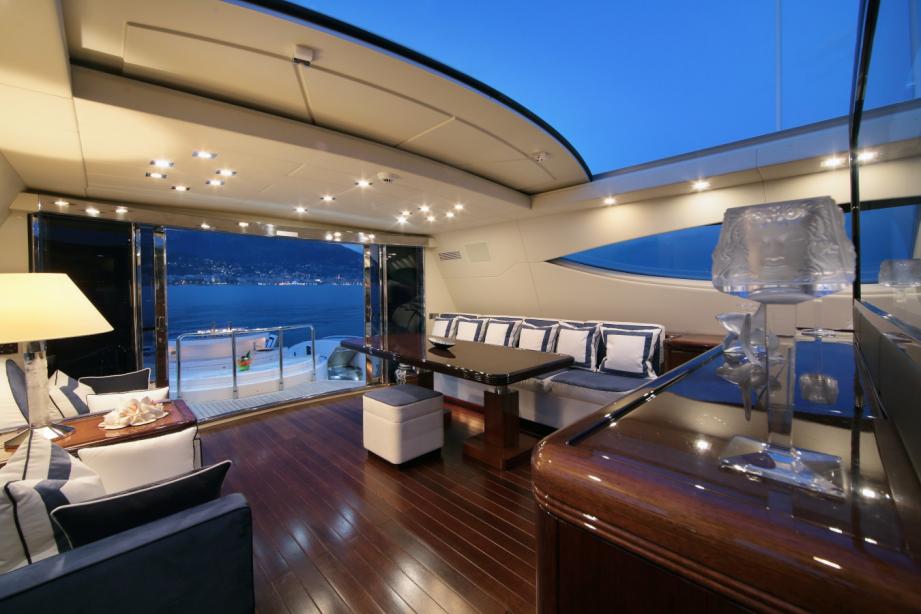 yacht Tatami