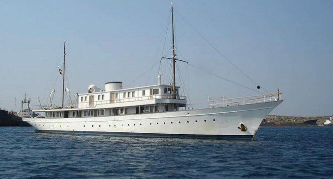 yacht Madiz
