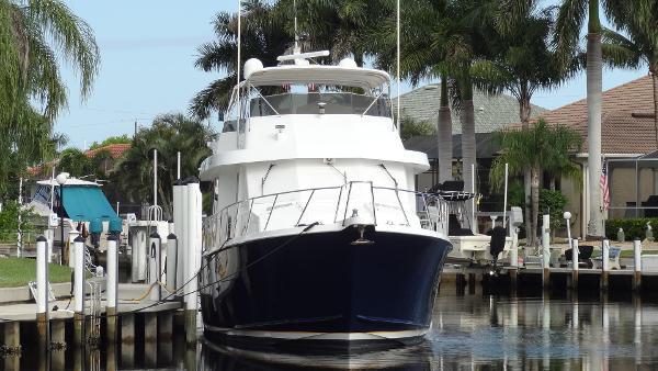 yacht 74 Hatteras 74 Sport Deck Motor Yacht 1996