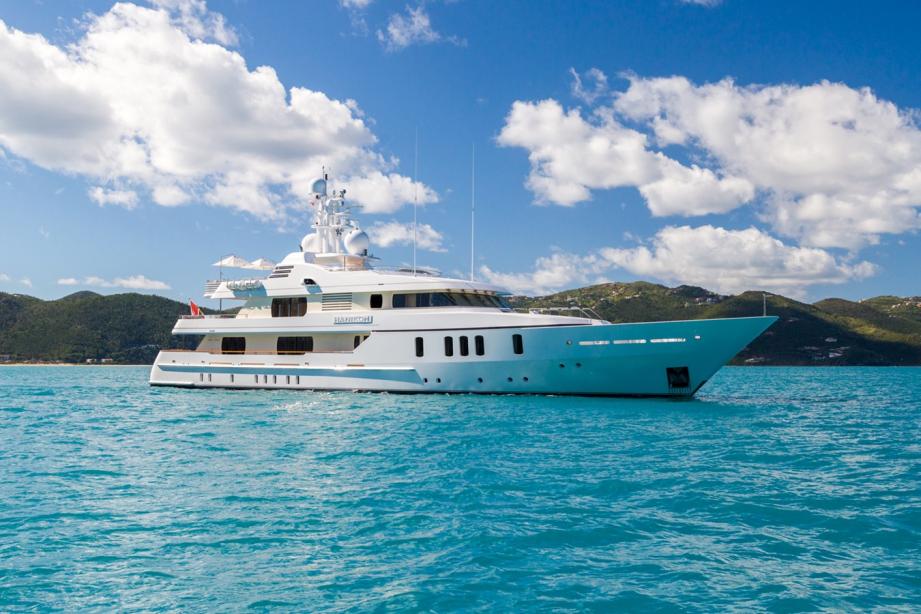 yacht Adventure