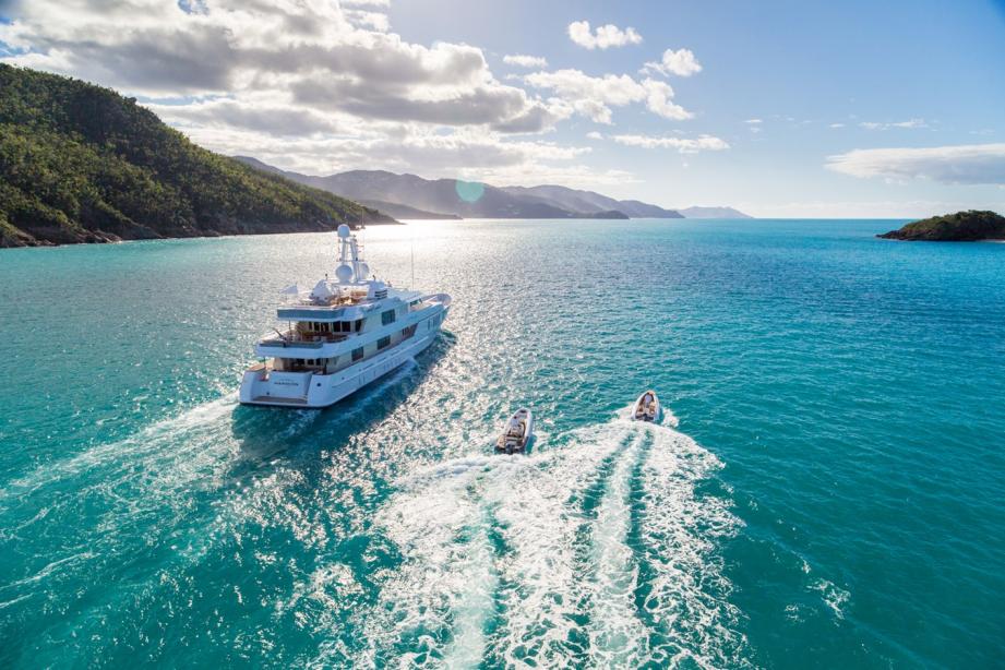 yacht Adventure