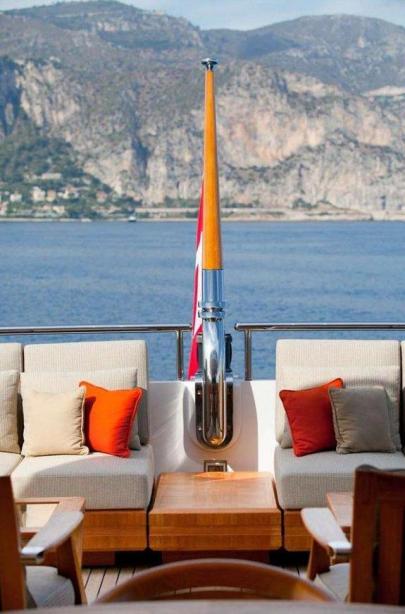 yacht Adventure