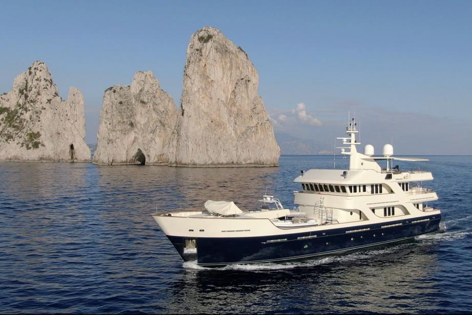 yacht Liberta