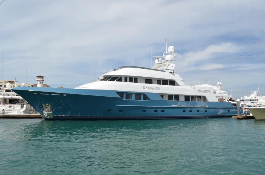 yacht Daedalus