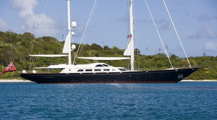 yacht Antara