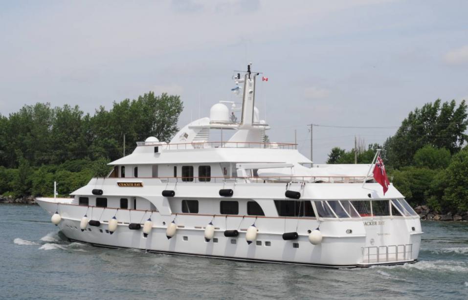 yacht Big Easy