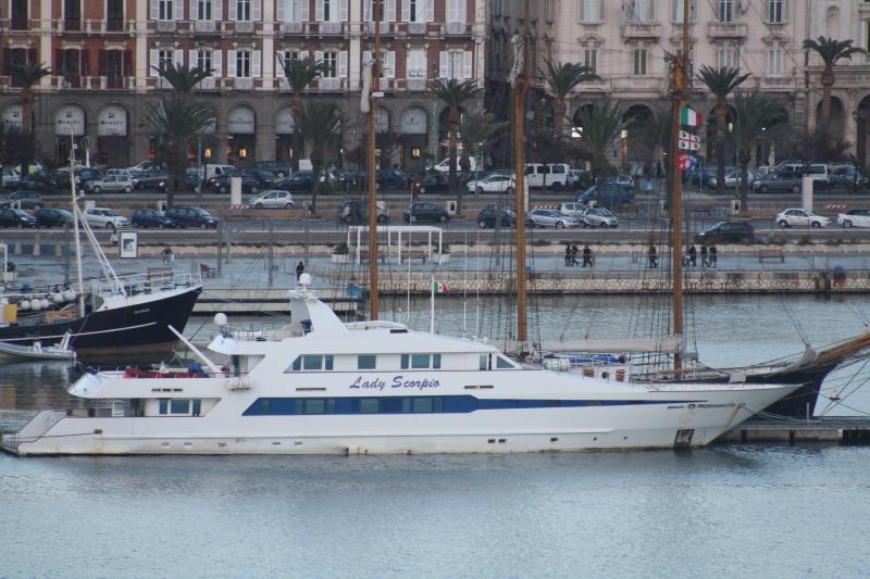 yacht Lady Scorpio