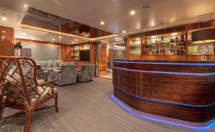 yacht Groover