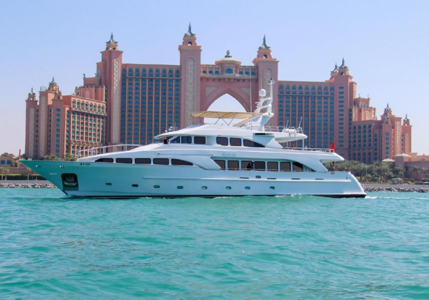 yacht DXB