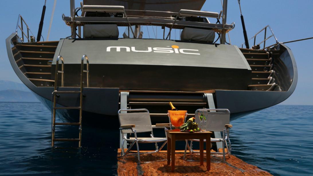 yacht Music