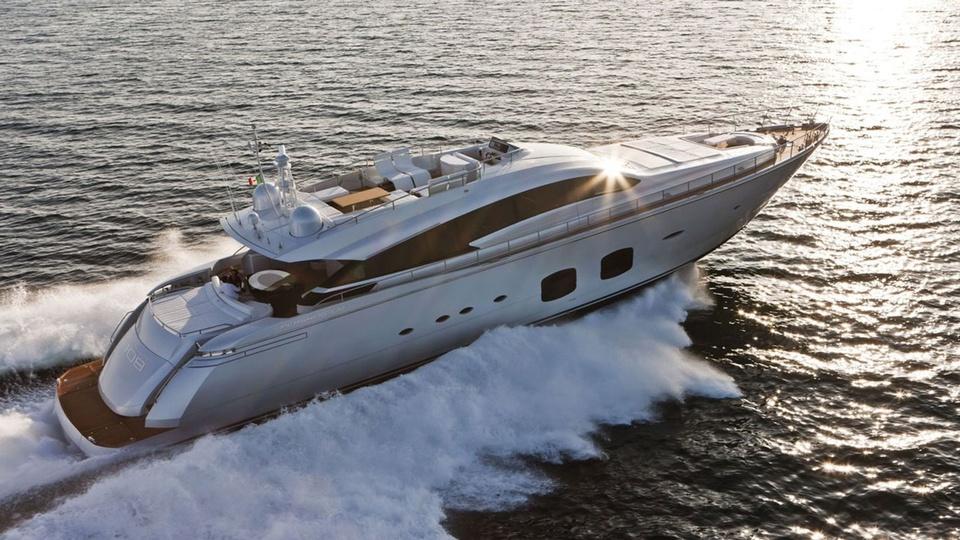 yacht Le Caprice IV