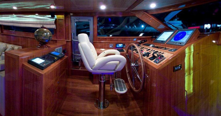 yacht Sylver K