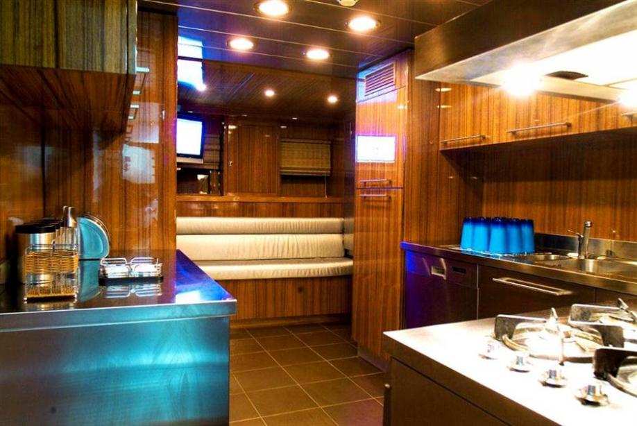 yacht Sylver K
