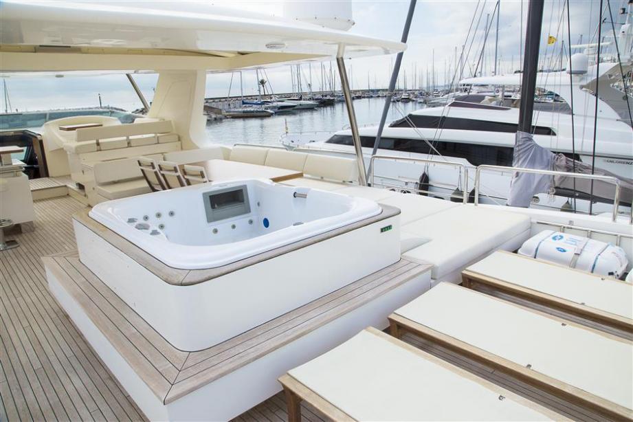 yacht Bellissima