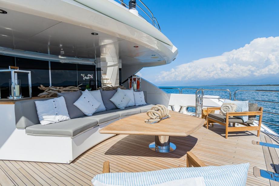 yacht Deseo