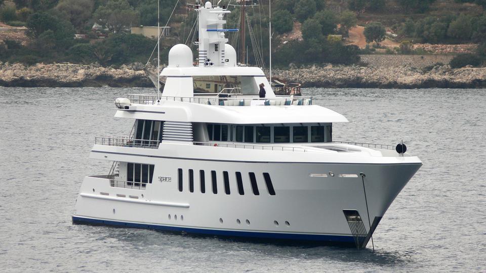 yacht Sport
