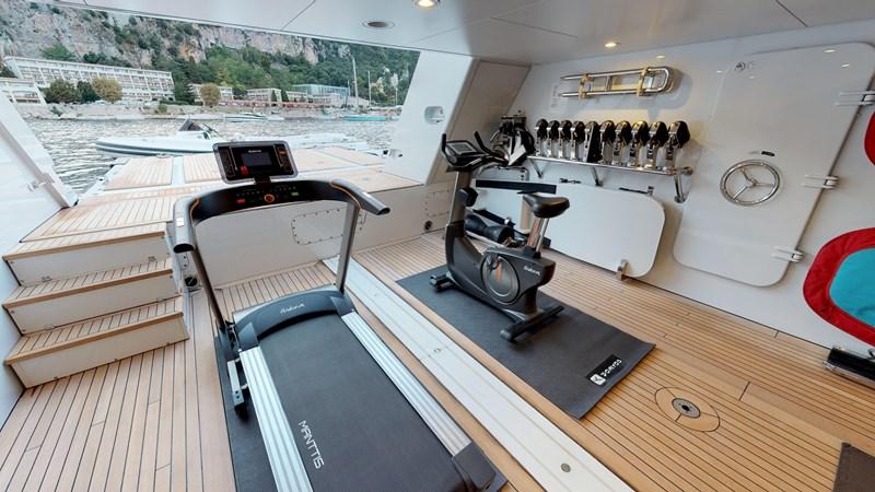 yacht Sport