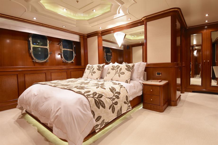 yacht Lady Michelle