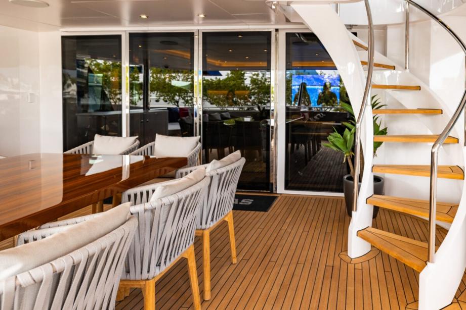 yacht No Bad Ideas
