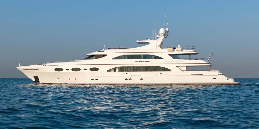 yacht Sapphire