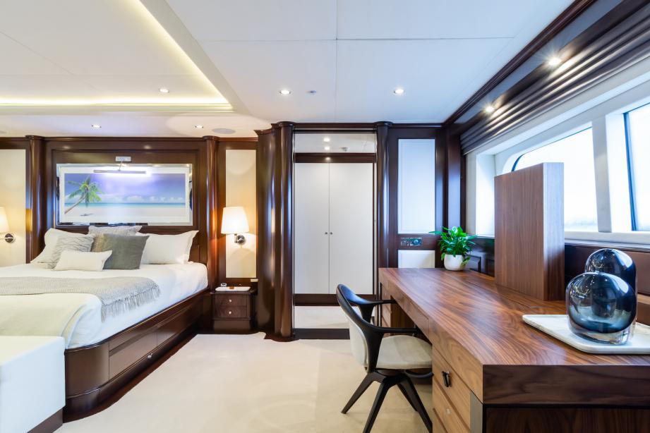 yacht Mochafy 22