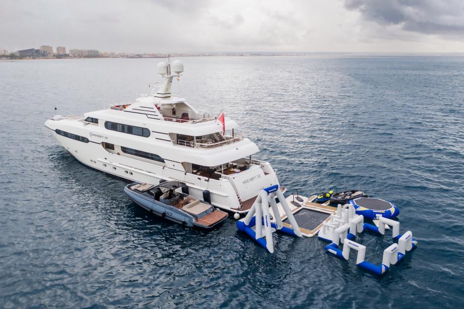 yacht Mochafy 22