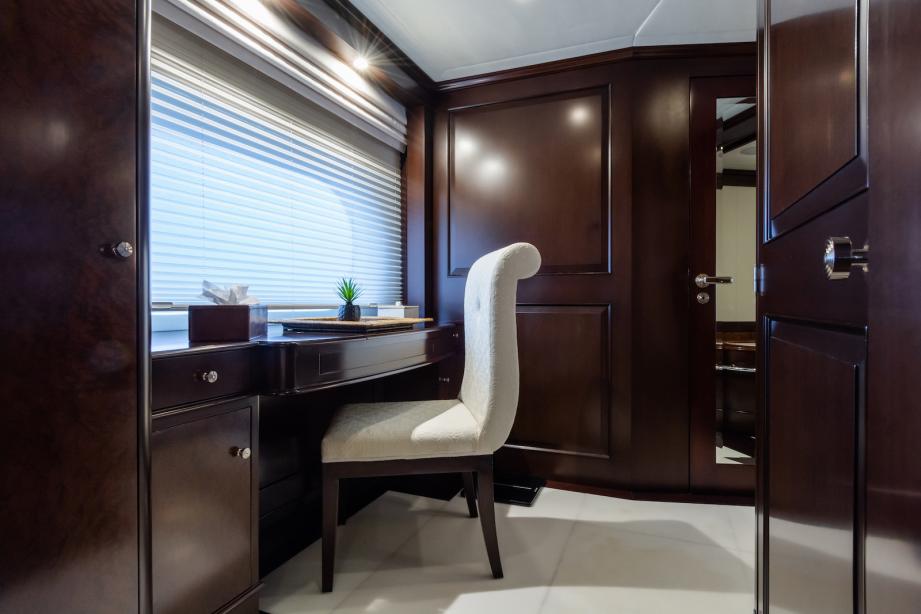 yacht Mochafy 22