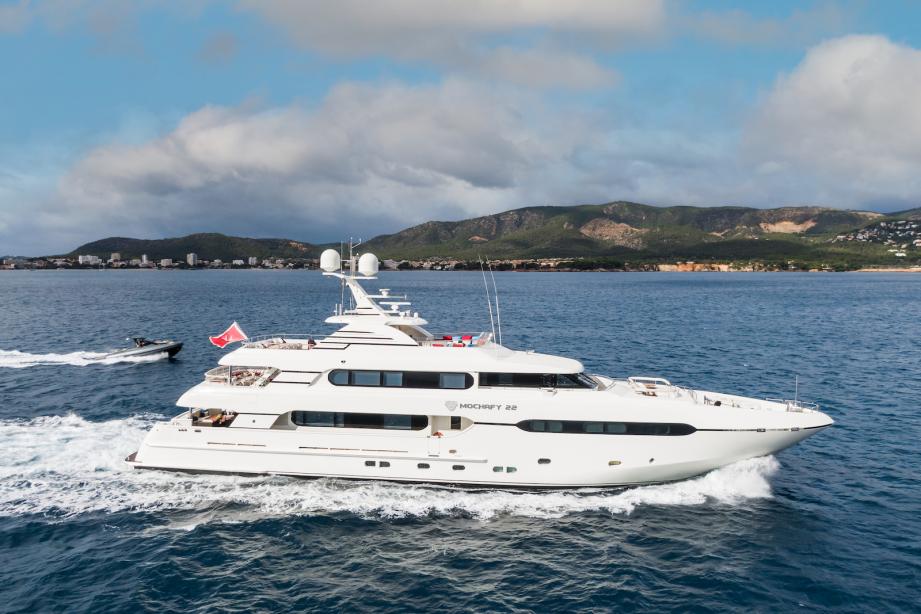 yacht Mochafy 22