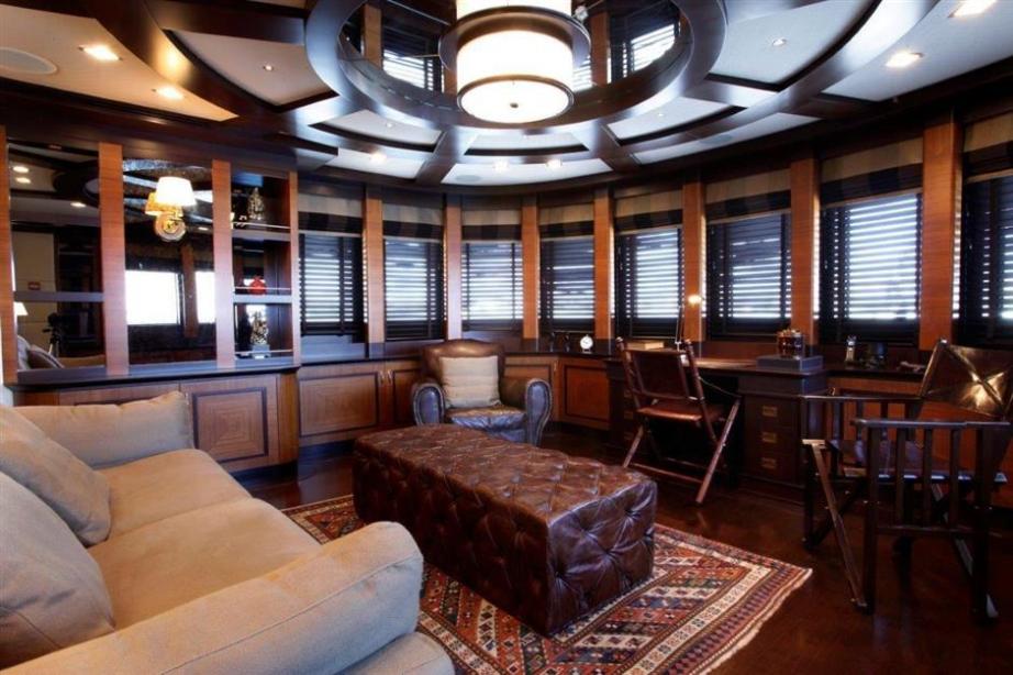 yacht Serenity II