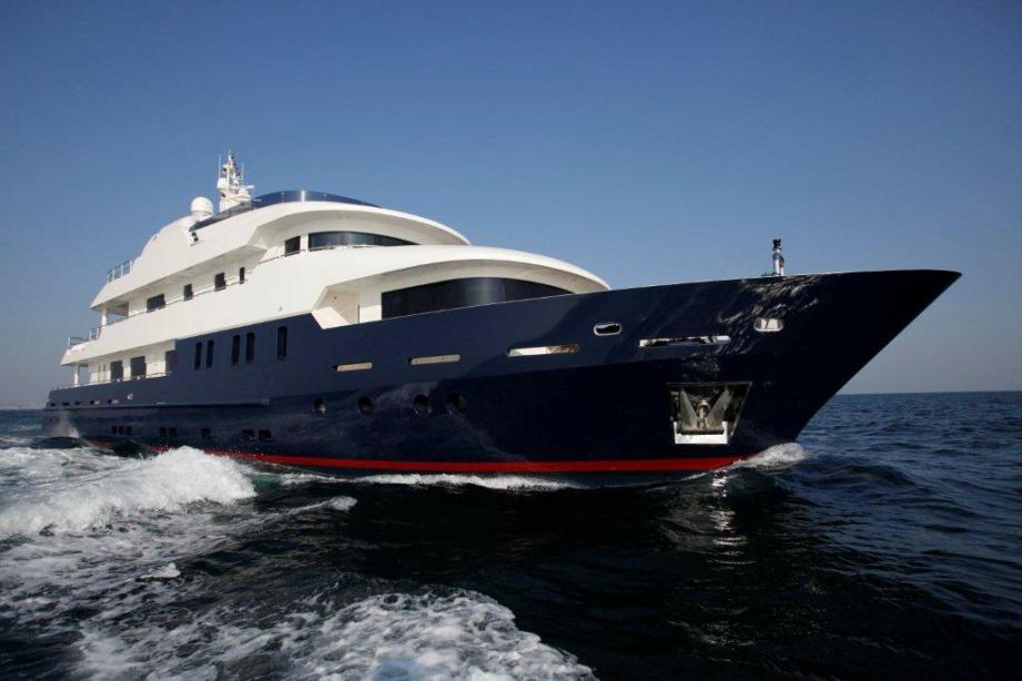 yacht Serenity II