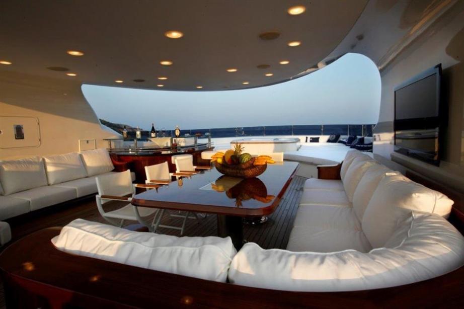 yacht Serenity II