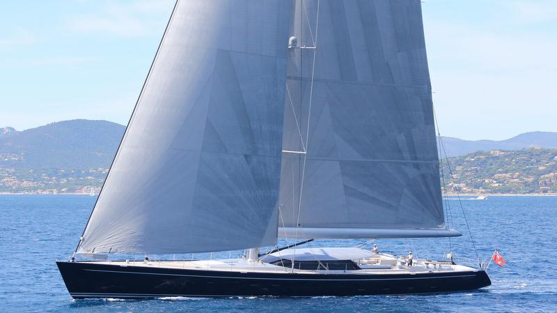 yacht Blue Papillon