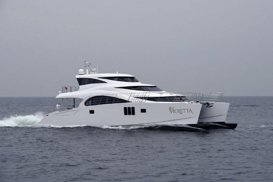 yacht Violetta