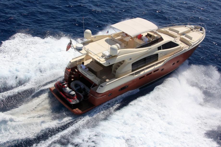 yacht Caramel