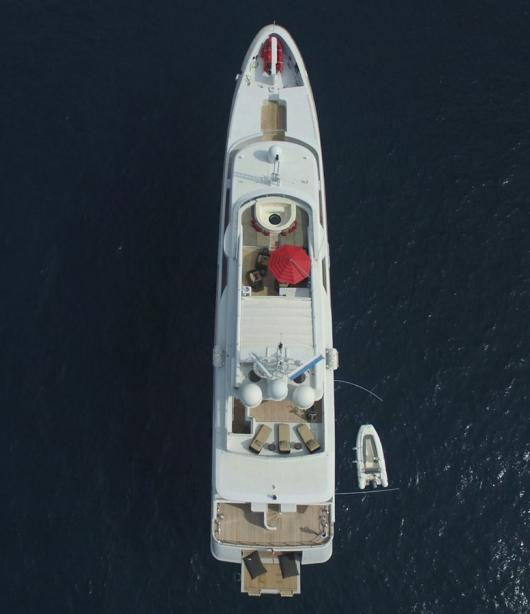 yacht Queen Aida